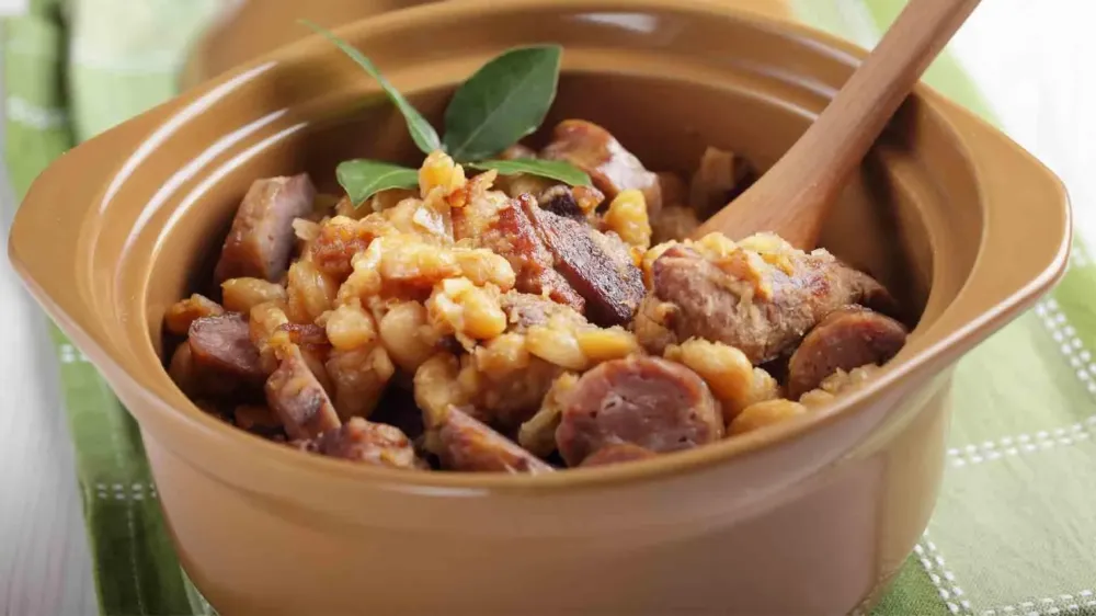 Cassoulet au confit de canard à Belpech